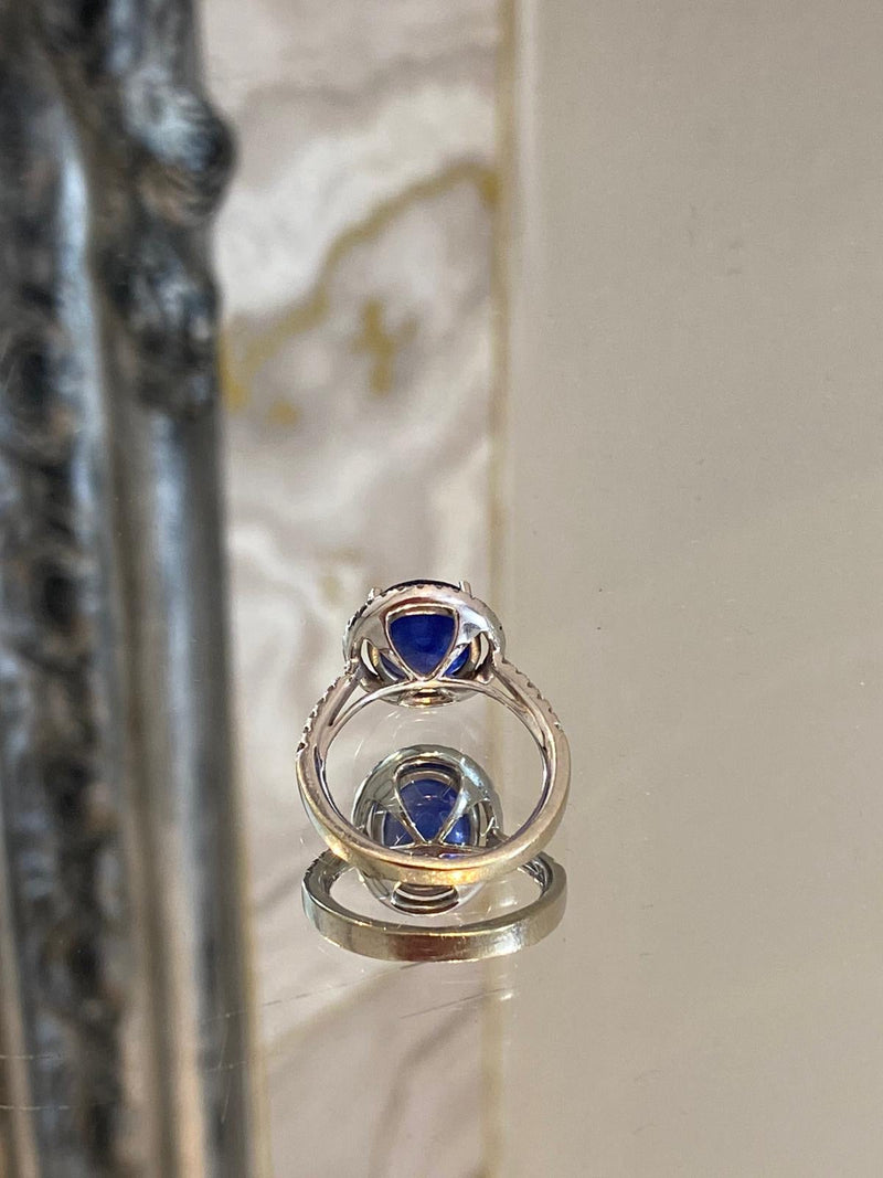 5ct Sapphire & Diamond Ring Set In 18k White Gold