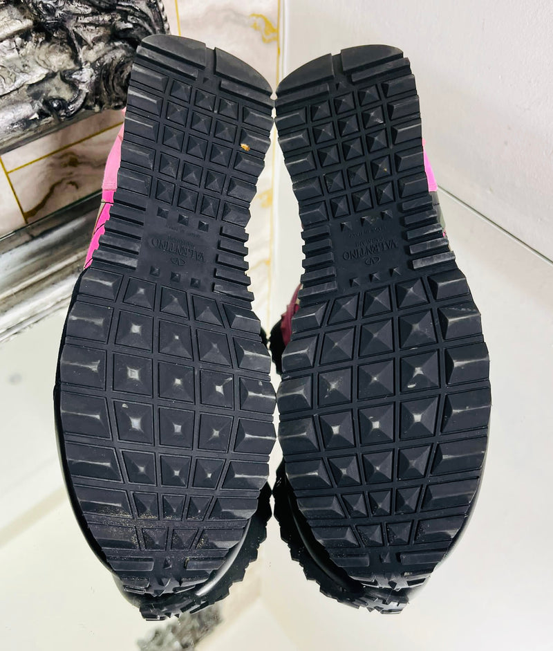 Valentino Rockrunner Leather Sneakers. Size 39
