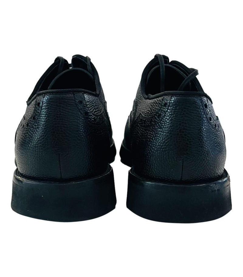Dolce & Gabbana Leather Oxford Shoes. Size 9