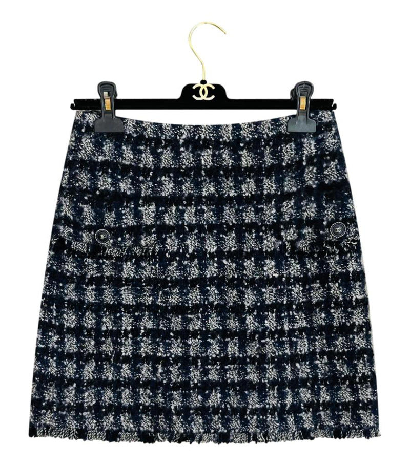 Chanel Cashmere, Wool & Silk Skirt. Size 36FR