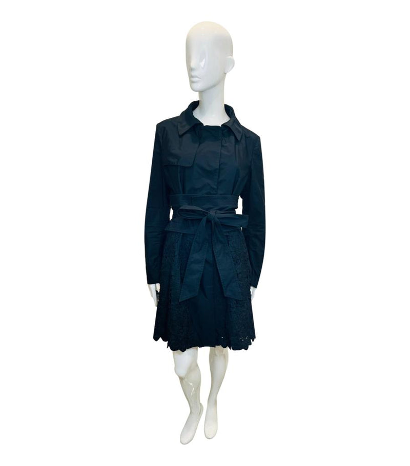 Ermanno Scervino Lace Detailed Belted Coat. Size 46IT