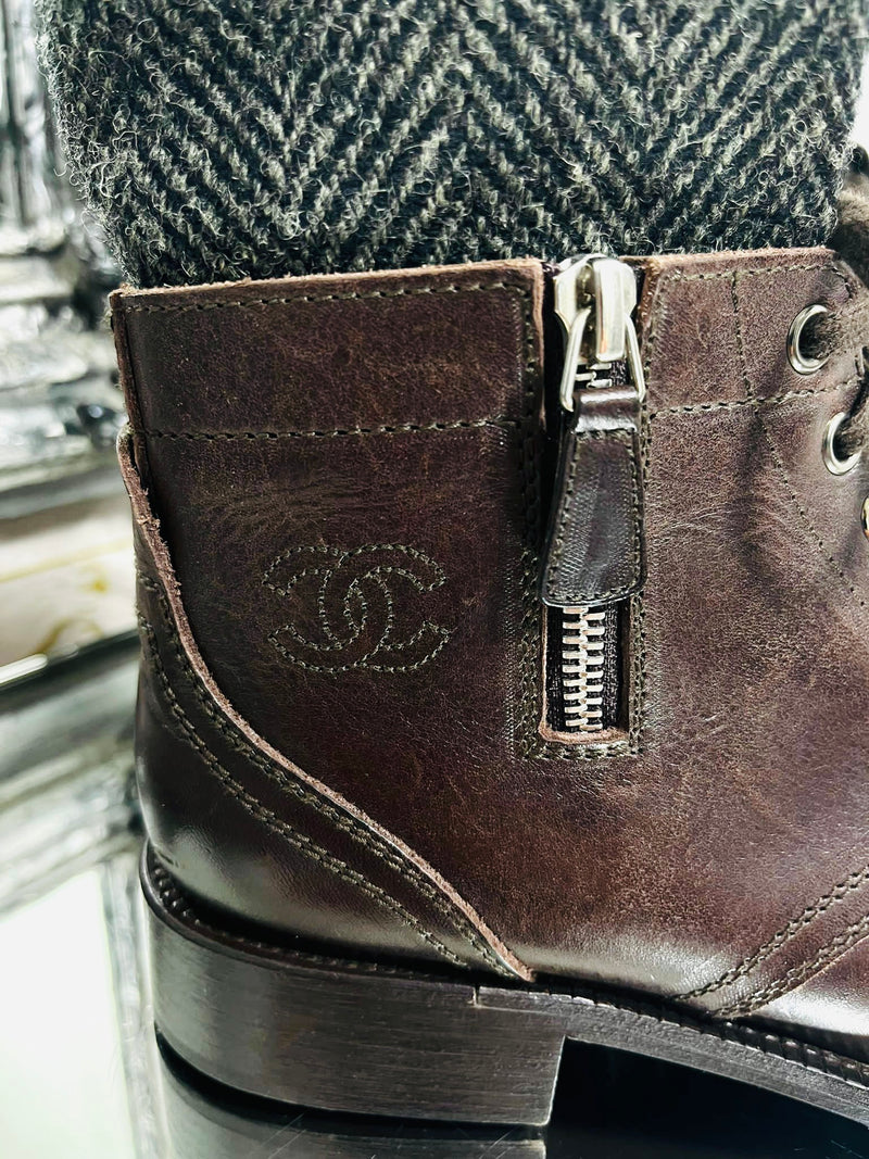 Chanel 'CC' Logo Leather Ankle Boots. Size 37.5