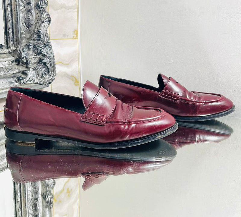 Burberry Leather Loafers. Size 38