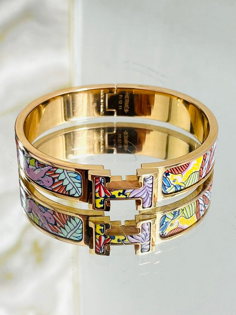 Hermès Blue Electric And Gold Enamel And Metal Wide Printed Bangle 65  Available For Immediate Sale At Sotheby's