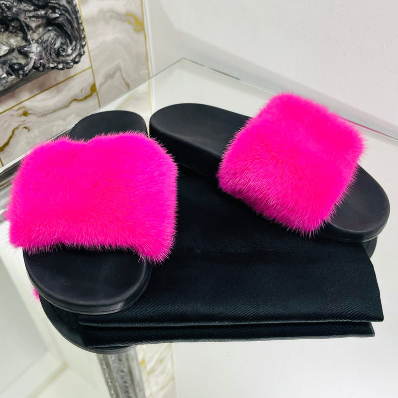 Givenchy Mink Fur Slides. Size 39
