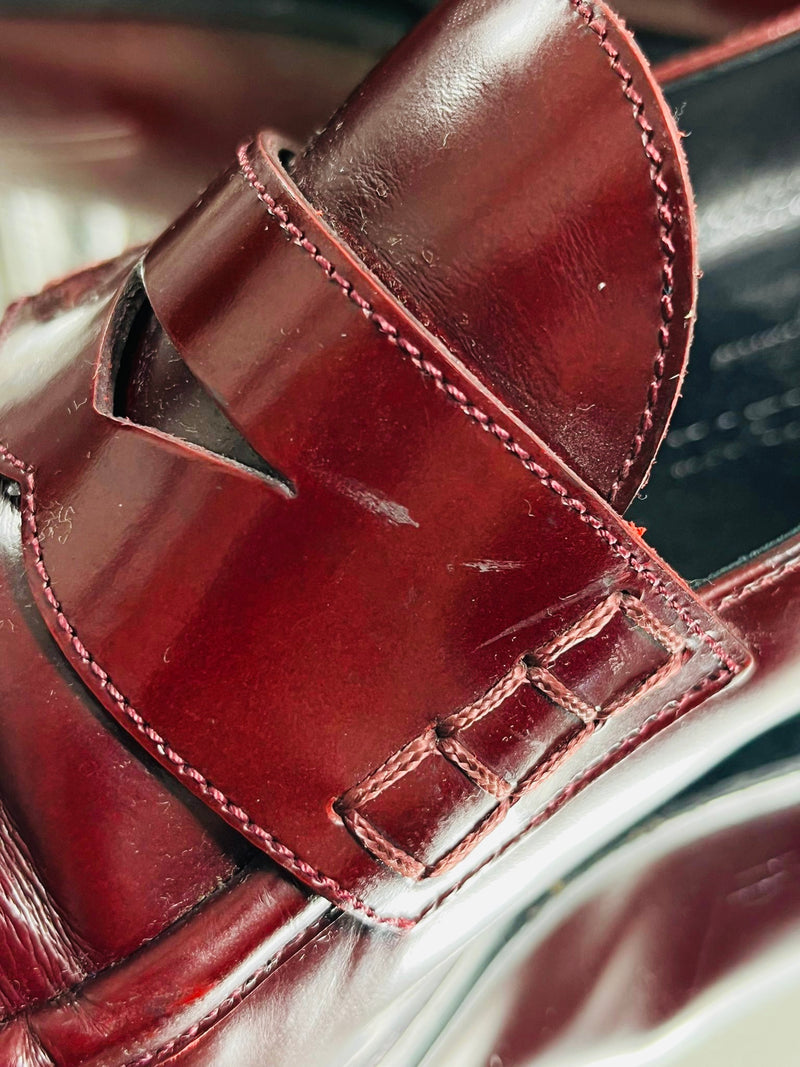 Burberry Leather Loafers. Size 38
