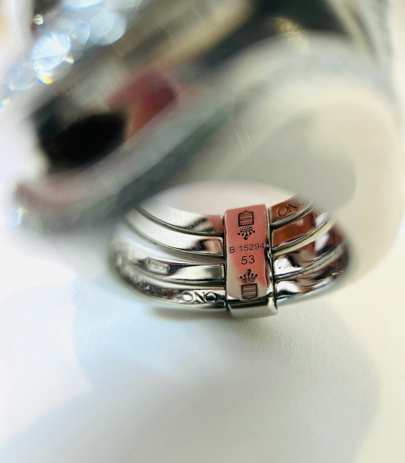 De Grisogono 'Onde' Ring in 18k White Gold With Brilliant Cut Diamonds