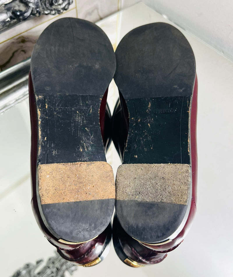 Burberry Leather Loafers. Size 38