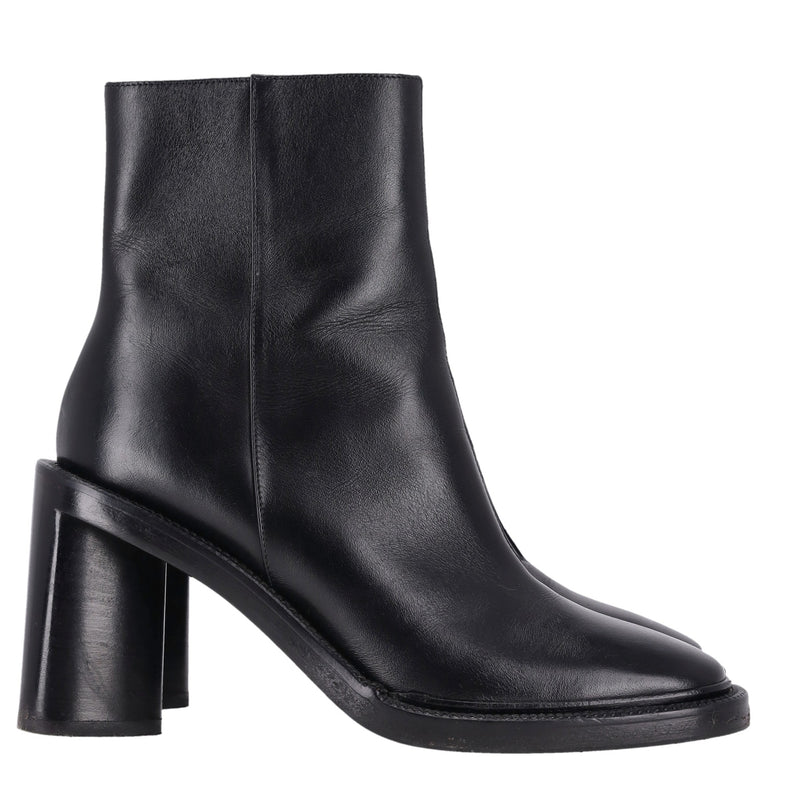 Acne Studios Booker Leather Ankle Boots. Size 35