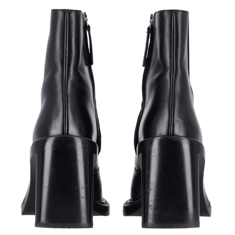 Acne Studios Booker Leather Ankle Boots. Size 35
