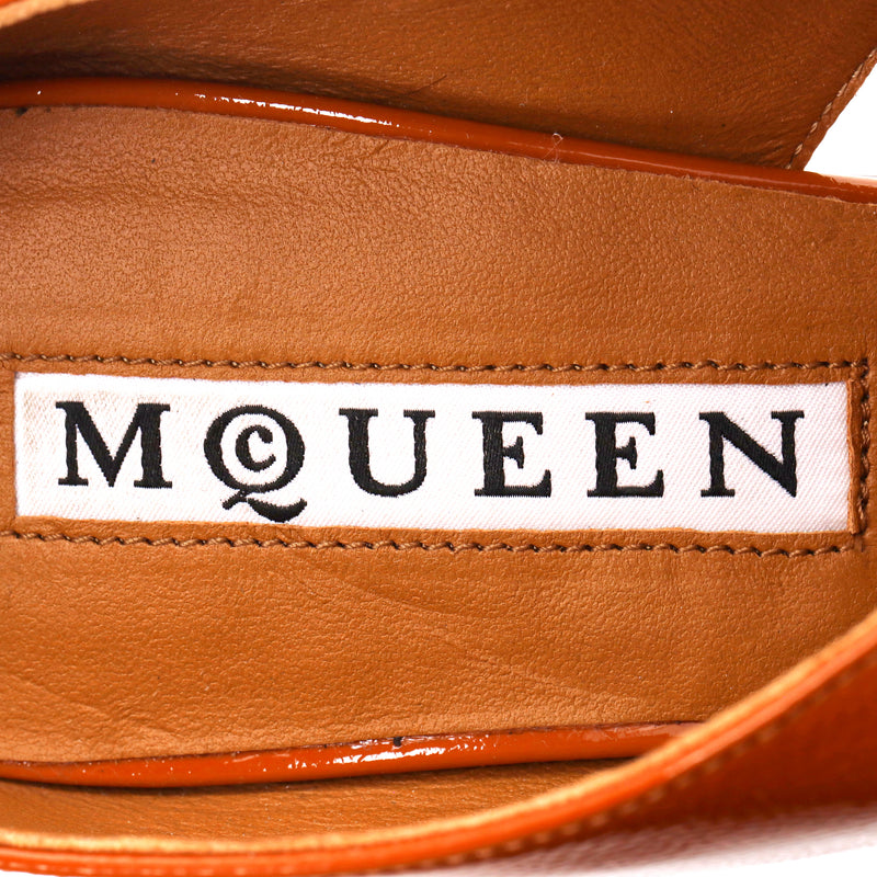 Alexander McQueen Leather Mule Sandals With Ruched Heel. Size 39