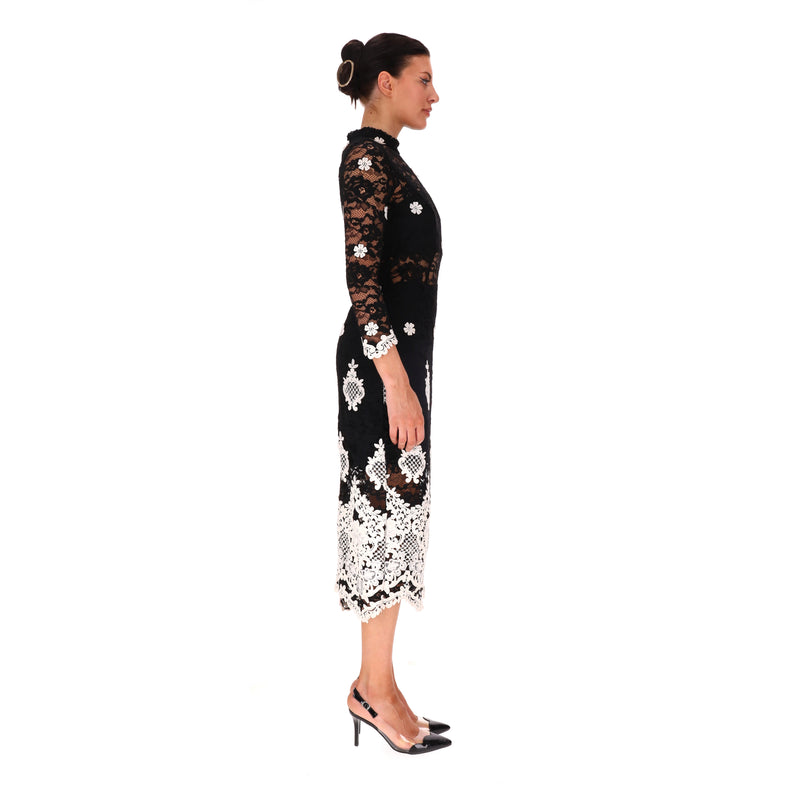 Alexis Floral Lace Detailed Midi Dress. Size M