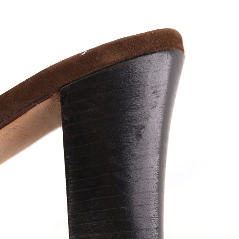 Asprey London Buckle Detail Suede Sandals. Size 37