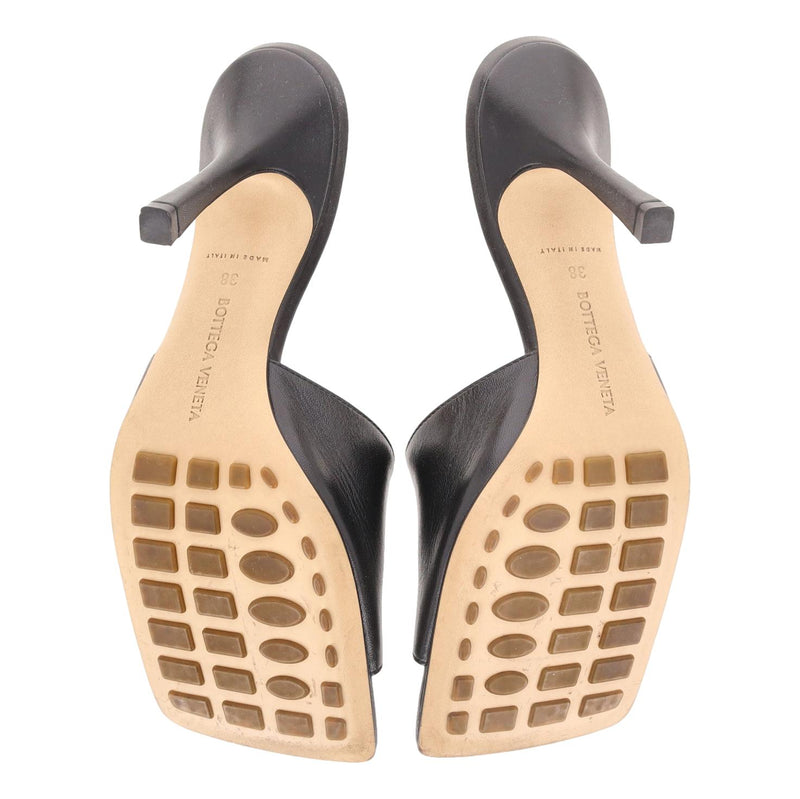 Bottega Veneta Lambskin Stretch Mule Sandals. Size 38