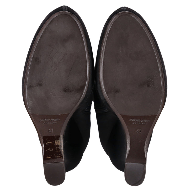 Bottega Veneta Satin Sculpted Curved Wedge Ankle Boots. Size 41