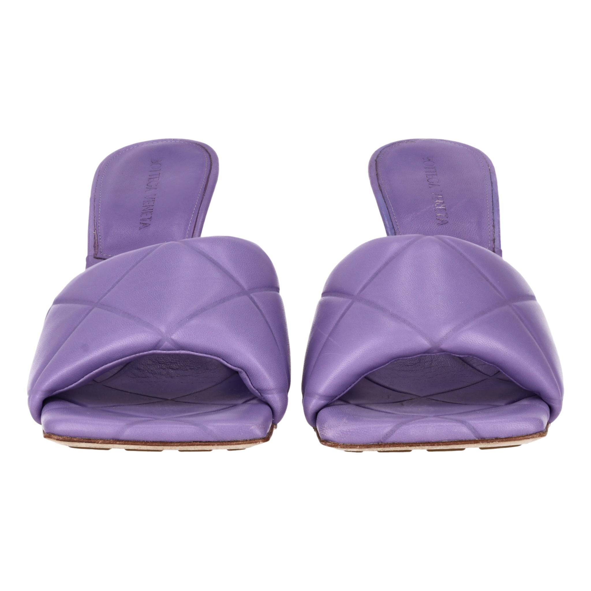 Bottega Veneta Nappa Lambskin Leather Lido Mule Sandals. Size 39.5