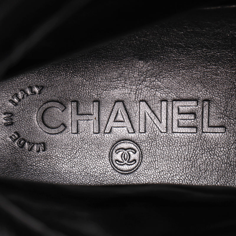 Chanel Quilted Patent Leather High-Top Sneakers. Size 40.5