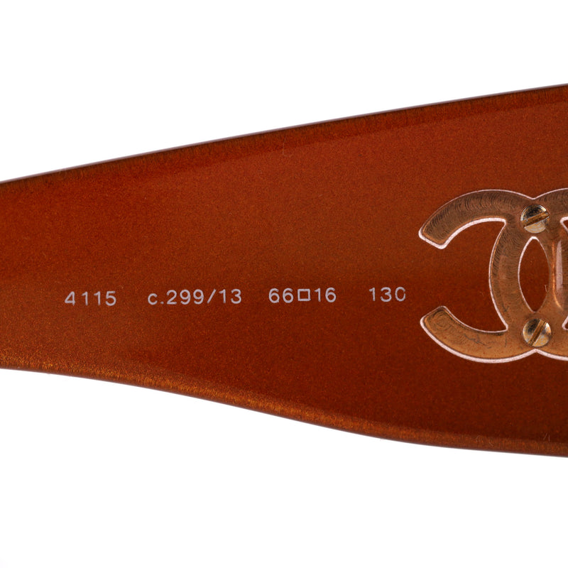 Chanel 'CC' Logo Detail Oversized Sunglasses