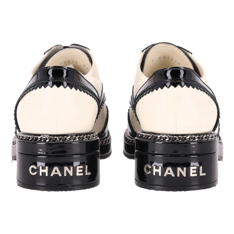 Chanel Two-Tone Patent Leather Chain & Logo Detail Oxford Brogues. Size 37.5