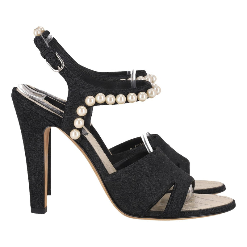 Chanel Pearl Embellished Suede Sandals. Size 40