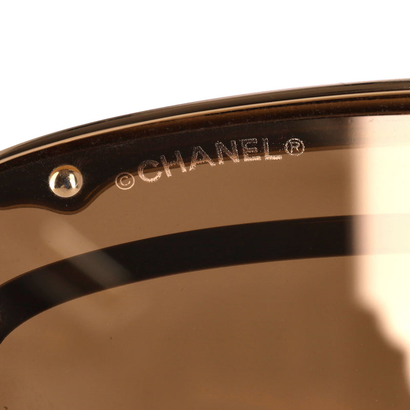Chanel Shield Mirrored Sunglasses With Chain & 'CC' Logo Arms