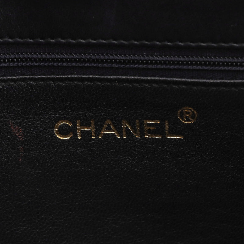 Chanel Vintage Patent Leather 'CC' Logo Crossbody Bag