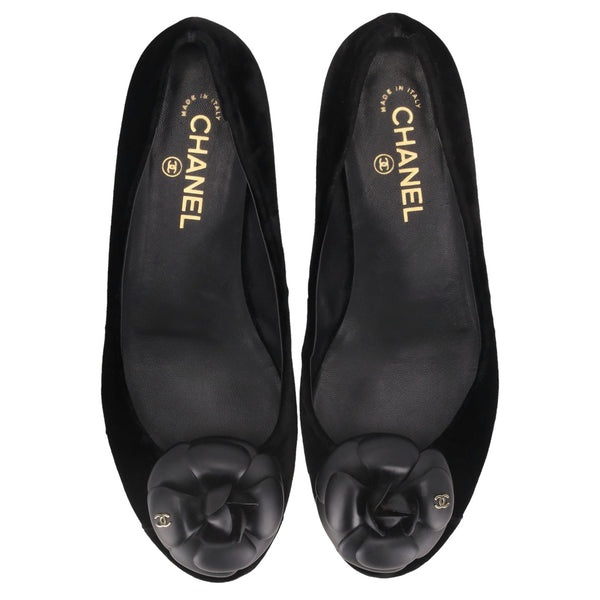 Chanel Camellia Flower & 'CC' Logo Velvet Ballet Flats. Size 39.5