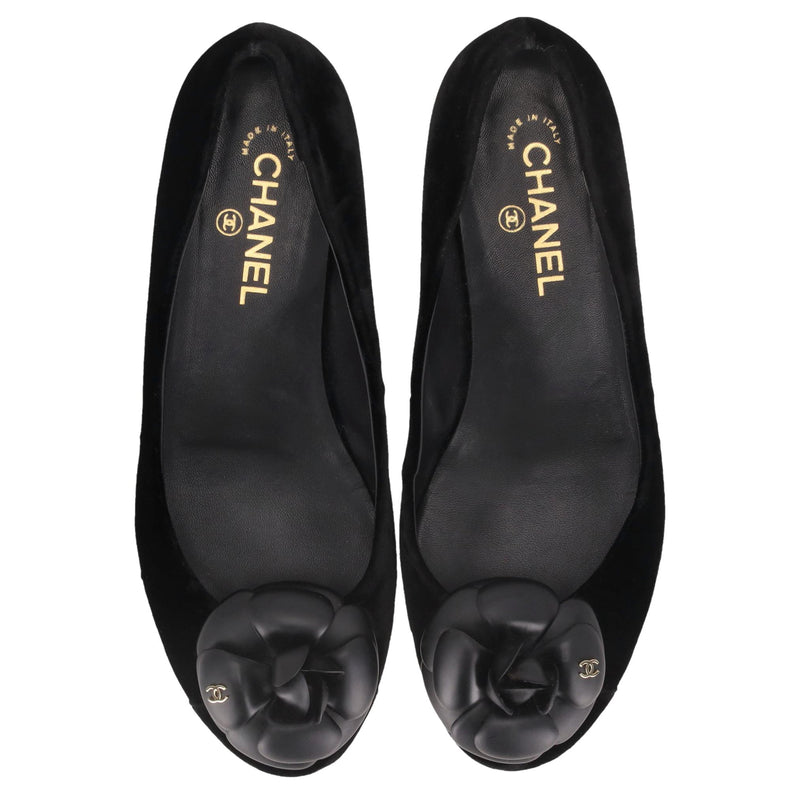 Chanel Camellia Flower & 'CC' Logo Velvet Ballet Flats. Size 39.5