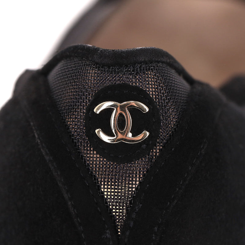 Chanel Mesh Peep-Toe Pumps With A Clear Lucite Heel. Size 39.5