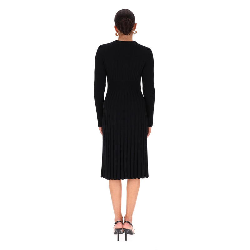 Chanel Wool Ribbed Plisse Dress. Size 34FR