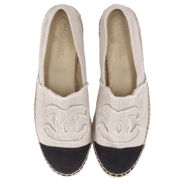 Chanel 'CC' Logo Canvas Espadrilles. Size 40
