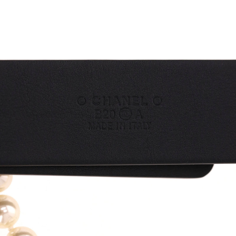 Chanel 'CC' Logo, Leather & Chain Pearl Belt
