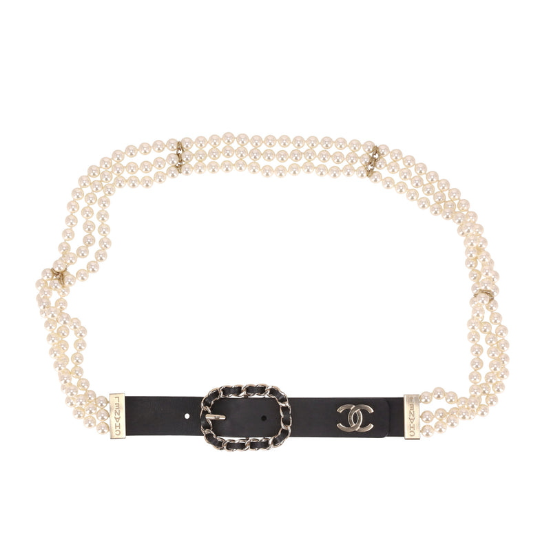 Chanel 'CC' Logo, Leather & Chain Pearl Belt