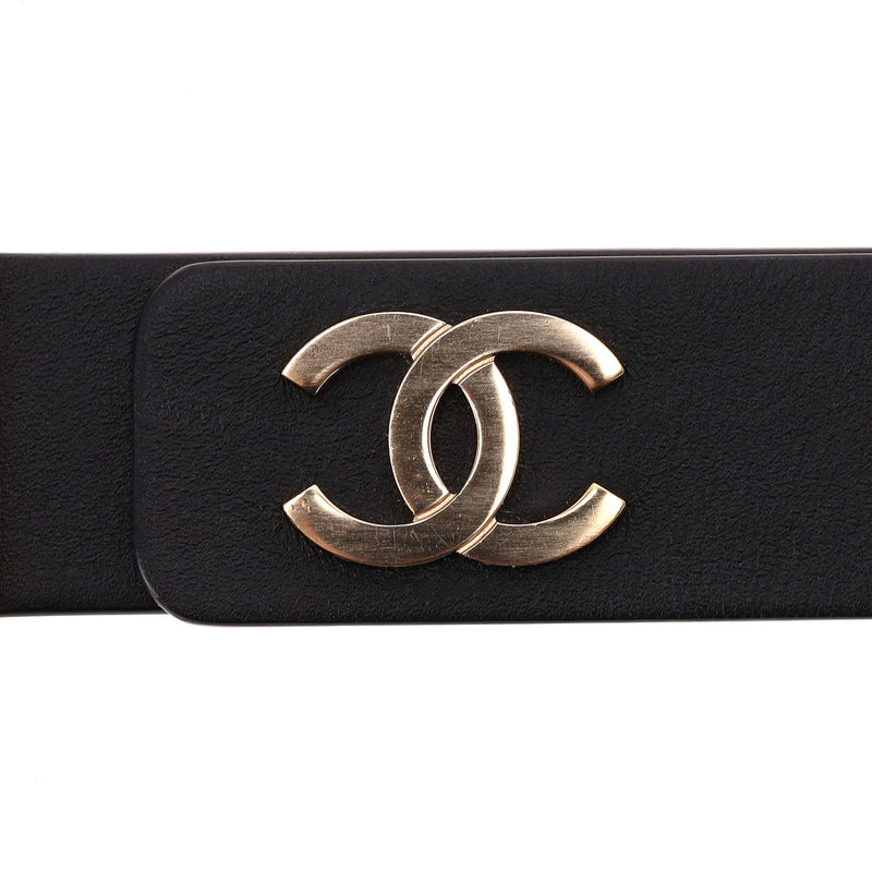 Chanel 'CC' Logo, Leather & Chain Pearl Belt