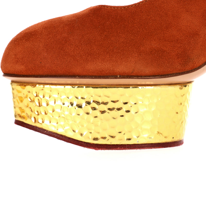 Charlotte Olympia Dolly Pumps With A Metallic Platform. Size 39