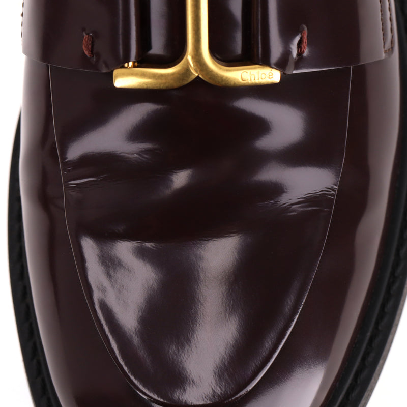 Chloe Marcie Glossed Leather Loafers. Size 40