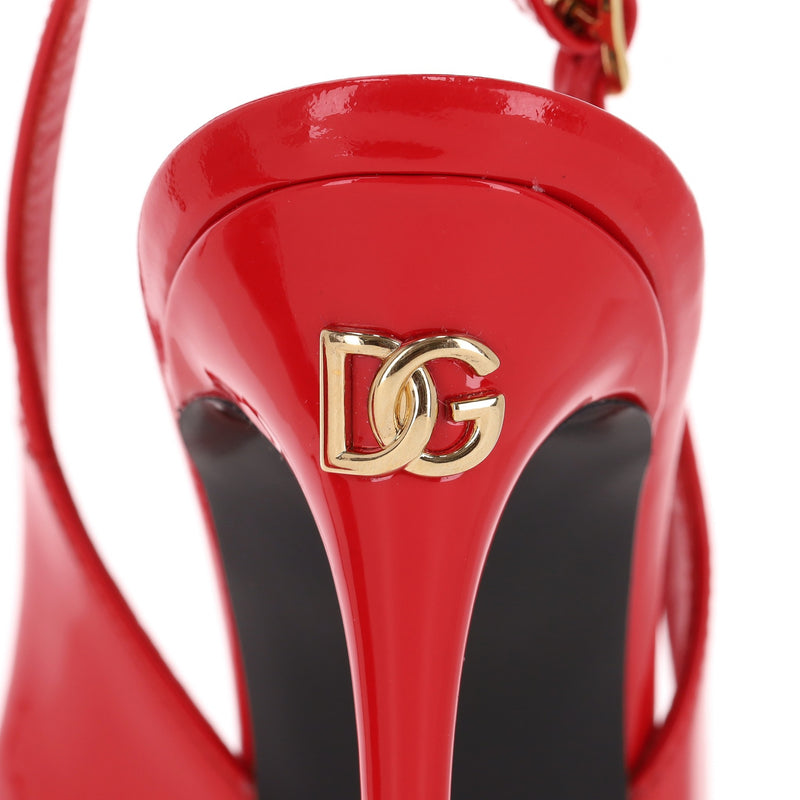 Dolce & Gabbana Patent Leather Slingback Heels. Size 35.5