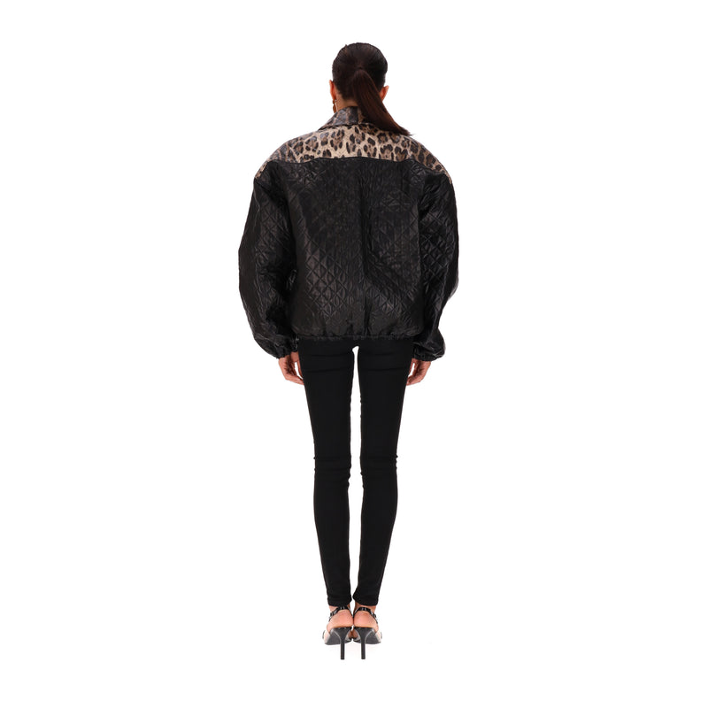 Dolce & Gabbana Quilted Lambskin & Silk Leopard Reversible Jacket. Size 40IT