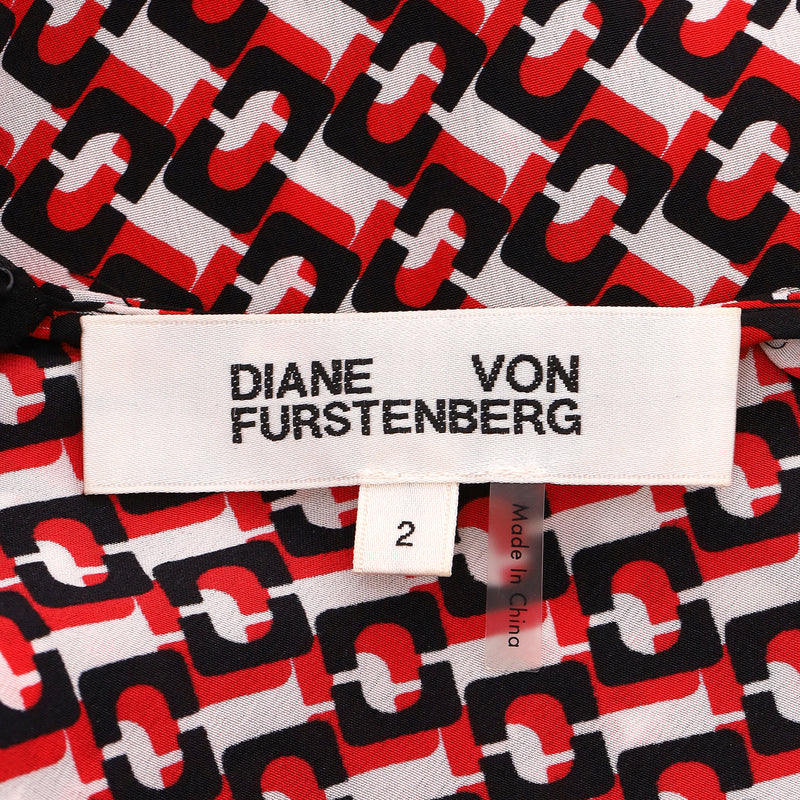Diane Von Furstenberg Silk Crepe Printed Midi Dress. Size 2US
