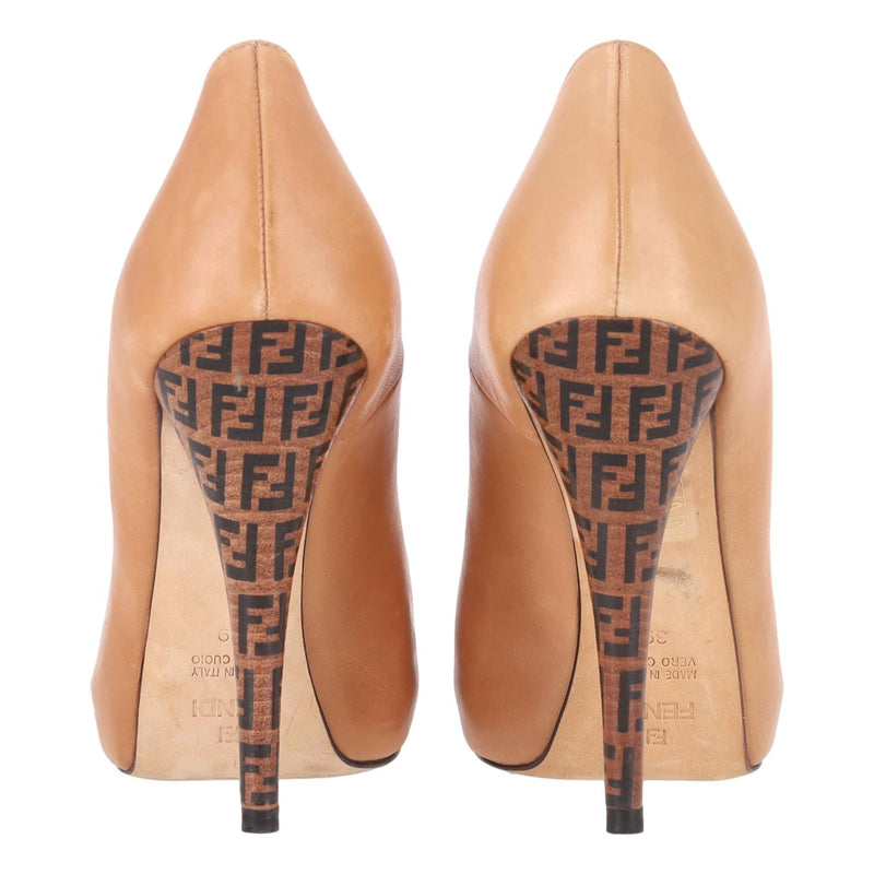 Fendi Peep-Toe Leather Pumps With 'FF' Zucca Heel. Size 39