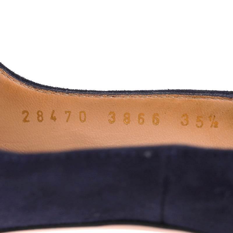Gianvito Rossi Suede Court Pumps. Size 35.5