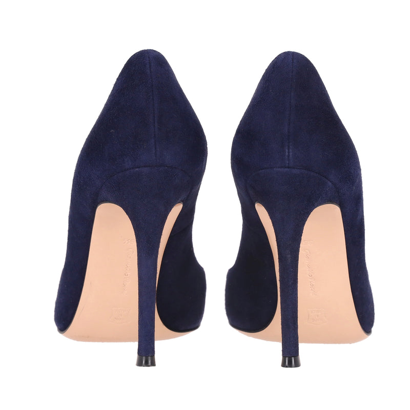Gianvito Rossi Suede Court Pumps. Size 35.5