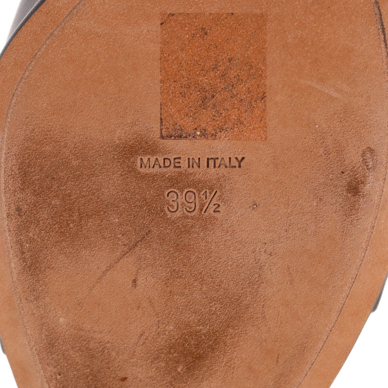 Givenchy Lambskin Sandals With A Chain Detail. Size 39.5