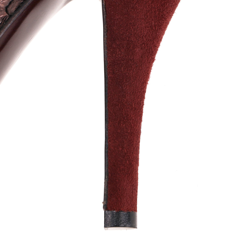 Gucci Metallic Python Skin Pumps With A Suede Heel. Size 38