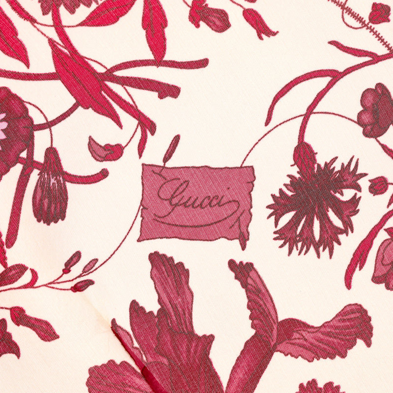 Gucci Silk Floral Logo & Lace Panel Top. Size 40FR