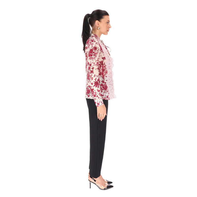 Gucci Silk Floral Logo & Lace Panel Top. Size 40FR