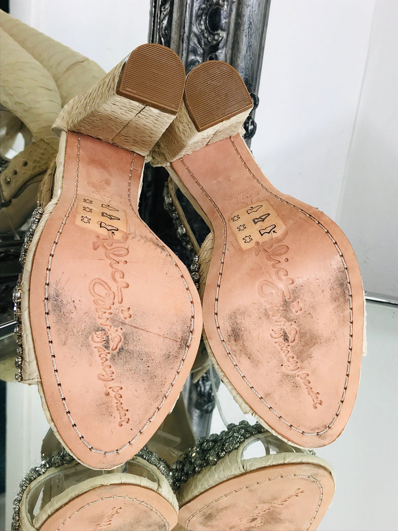 Designer Dress Agency London - Alice and Olivia by Stacy Benet Heels. Size 37 - Shush At The Wellington