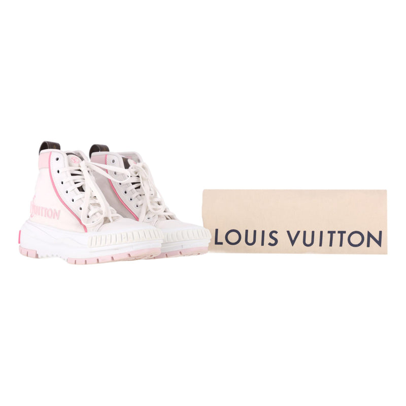 Louis Vuitton Leather & Canvas Monogram LV Squad High-Top Sneakers. Size 37