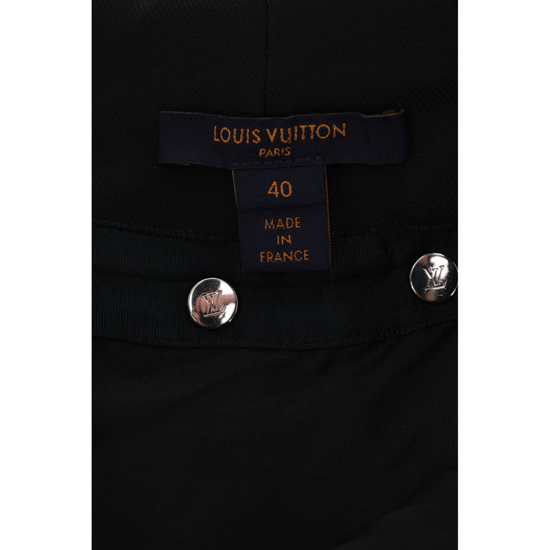 Louis Vuitton 'LV' Logo Rivet Mini Skirt. Size 34FR