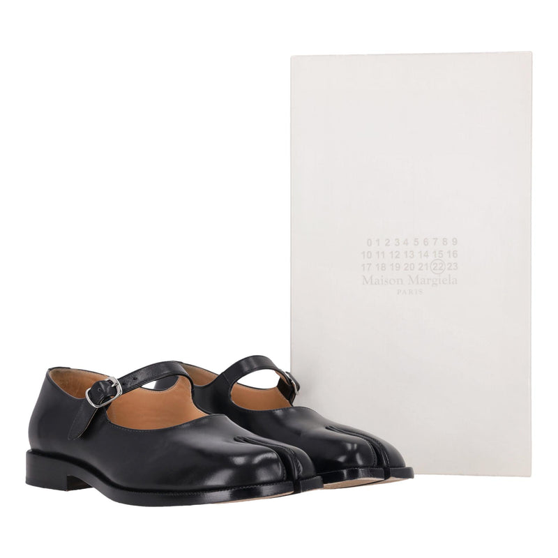 Maison Margiela Tabi Split-Toe Leather Mary Janes. Size 40